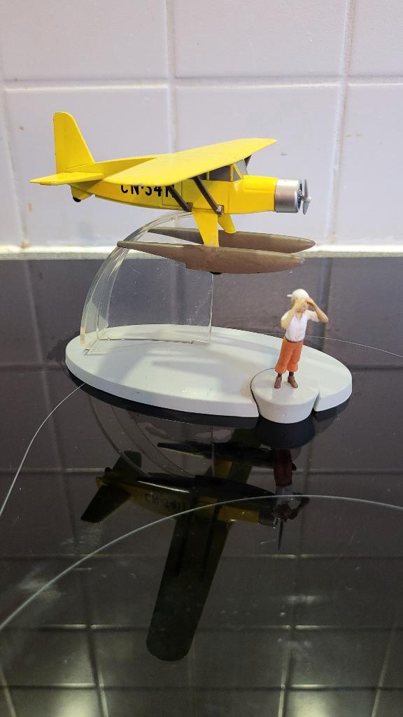 Hydravion jaune Tintin – “Le Crabe aux pinces d’or”, Collections, Personnages de BD, Utilisé, Statue ou Figurine, Tintin, Enlèvement