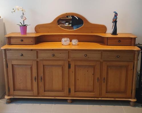 Buffetkast en vitrine kast in massief grenen., Huis en Inrichting, Kasten | Buffetkasten, Gebruikt, Ophalen of Verzenden