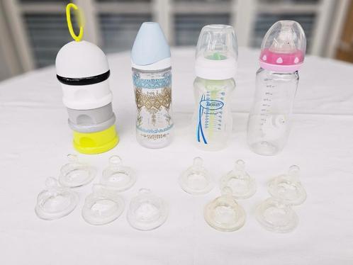 3 melkzuigflessen + 1 melkpoederhouder + 10 nieuwe spenen, Kinderen en Baby's, Babyvoeding en Toebehoren, Gebruikt, Flessen- of potjesverwarmer