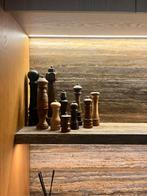 Verzameling pepermolens, Ophalen