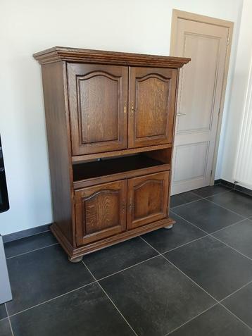 Kast te koop  beschikbaar voor biedingen