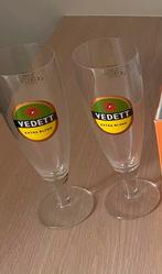 2 Vedett Extra Blond glazen, Ophalen of Verzenden, Zo goed als nieuw
