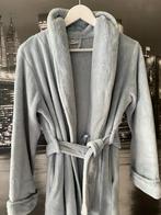 prachtige badjas Etam homewear babyblauw met knooplint - 38, Kleding | Dames, Homewear, Zo goed als nieuw, Miss etam, Maat 38/40 (M)