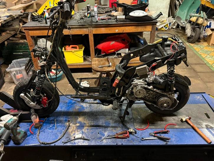 Zip fastrider (klein project), Vélos & Vélomoteurs, Scooters | Piaggio, Neuf, Zip, Classe B (45 km/h), Deux-temps, Enlèvement