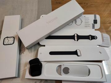 iWatch 7 Midnight Aluminium case met band beschikbaar voor biedingen