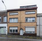 Huis à vendre à Morlanwelz, 6 chambres, Vrijstaande woning, 307 kWh/m²/jaar, 300 m², 6 kamers