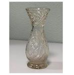Vase en verre vintage - 22 cm - Beau motif découpé, Enlèvement ou Envoi