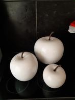 Decoratie witte appels te koop, Ophalen