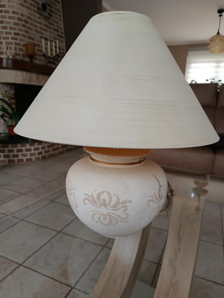 Lampe abat jour, Maison & Meubles, Lampes | Abat-jour, Comme neuf, Enlèvement