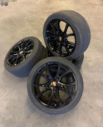 21" Porsche Cayenne Coupe Pirelli Winterset beschikbaar voor biedingen
