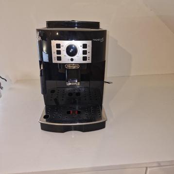 Volautomatische espressomachine De'Longhi Magnifica S beschikbaar voor biedingen