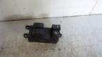 RAAMSCHAKELAAR Nissan Almera (N16) (01-2000/11-2006), Gebruikt, Nissan