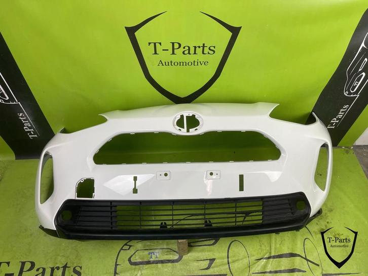 Toyota yaris cross P21 WIT voorbumper origineel bumper 2021+, Auto-onderdelen, Carrosserie, Bumper, Toyota, Gebruikt