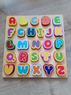 Puzzle en bois alphabet Play tive, Ophalen, 2 tot 4 jaar, 10 tot 50 stukjes, Zo goed als nieuw