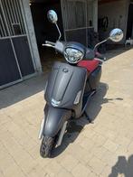 Kymco like 50cc b classe, Fietsen en Brommers, Snorfietsen en Snorscooters, Ophalen, Zo goed als nieuw, Kymco