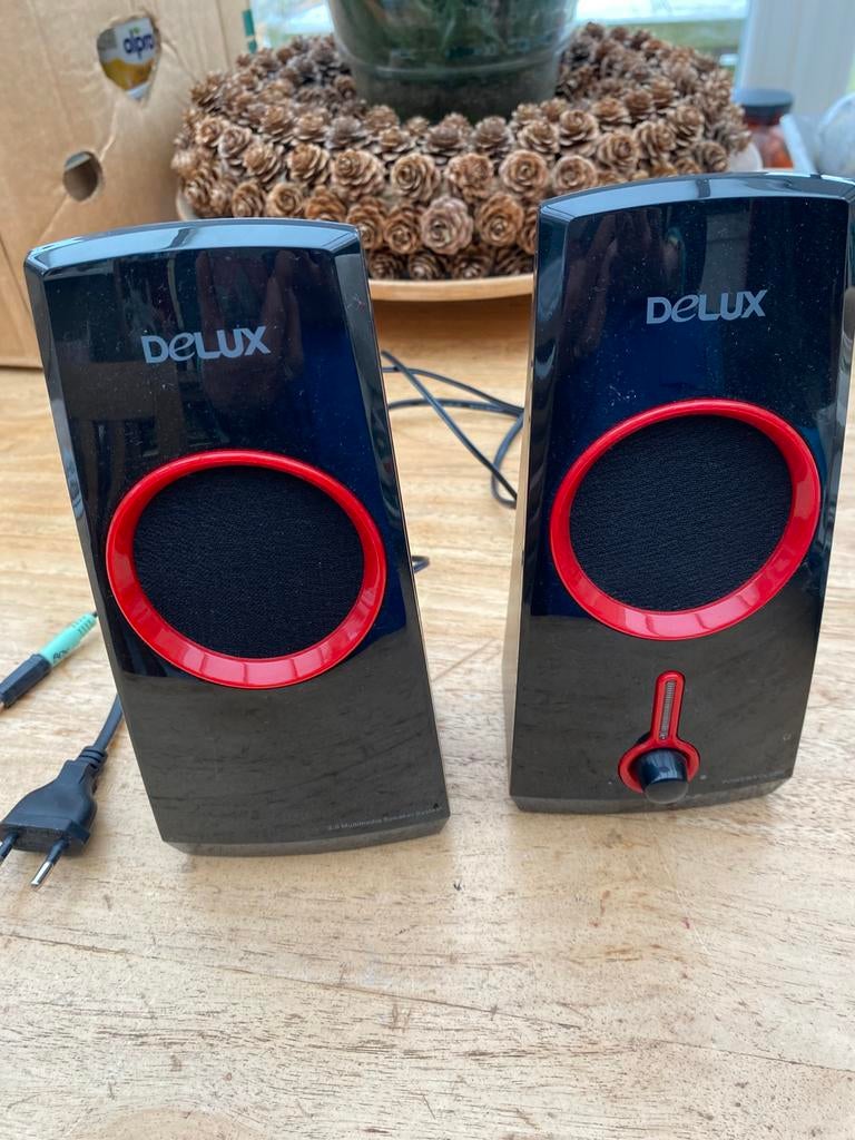 Active luidsprekers Deluxe, Informatique & Logiciels, Enceintes Pc, Comme neuf, Enlèvement
