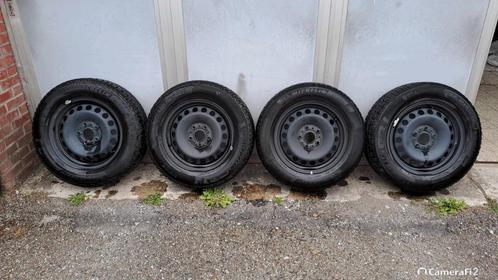 4 JANTES 15' TÔLE + 4 PNEUS HIVER 195/65 R15 91T MICHELIN, Auto-onderdelen, Banden en Velgen, Band(en), Winterbanden, 15 inch