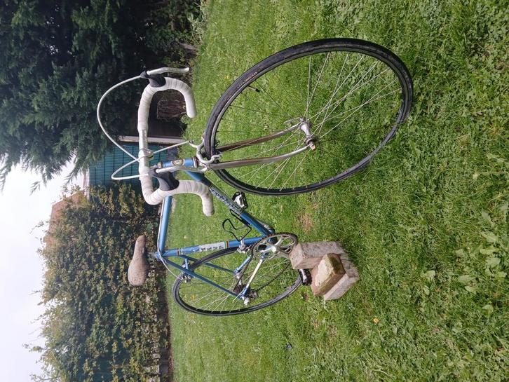 Mooie retro koersfiets – €150 - werk aan nodig, Fietsen en Brommers, Fietsen | Heren | Sportfietsen en Toerfietsen, Gebruikt, Ophalen