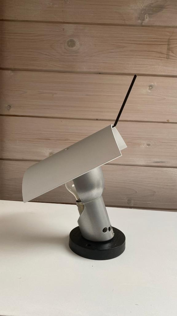 Vintage wandlamp "Enea" van Antonio Citterio voor Artemide, Huis en Inrichting, Lampen | Wandlampen, Gebruikt, Kunststof, Metaal