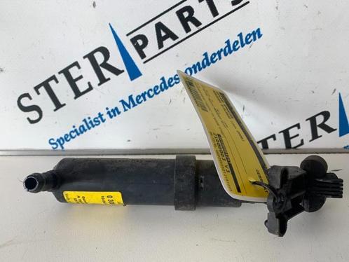 Koplamp Sproeier van een Mercedes B-Klasse, Auto-onderdelen, Verlichting, Mercedes-Benz, Gebruikt, 3 maanden garantie, Ophalen of Verzenden