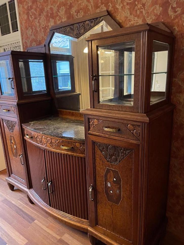 Antieke kast met marmeren blad, Antiquités & Art, Antiquités | Meubles | Armoires, Enlèvement