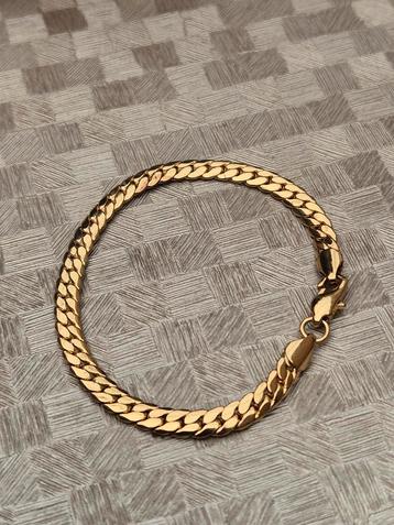 Goudplated/ vergulde armband met goede slot bijna als nieuw  beschikbaar voor biedingen