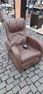 Lederen relaxfauteuil met meerdere posities, Huis en Inrichting, Fauteuils, Ophalen of Verzenden, Zo goed als nieuw, Leer