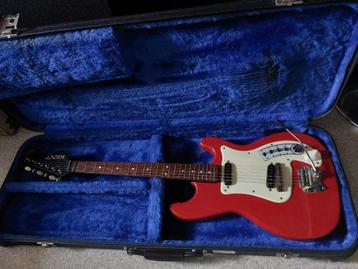 .Rare. Vintage Hagstrom Kent - 60s.   Met koffer  beschikbaar voor biedingen