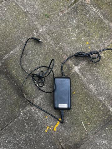 Giant E-bike speedcharger. 3pin GLI180A beschikbaar voor biedingen