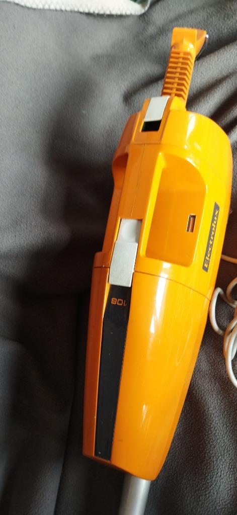 vintage electrolux 108 oranje steelstofzuiger - jaren 70, Elektronische apparatuur, Stofzuigers, Gebruikt, Stofzuiger, Minder dan 1200 watt