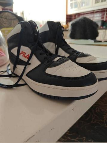 Fila schoenen maat 46 beschikbaar voor biedingen