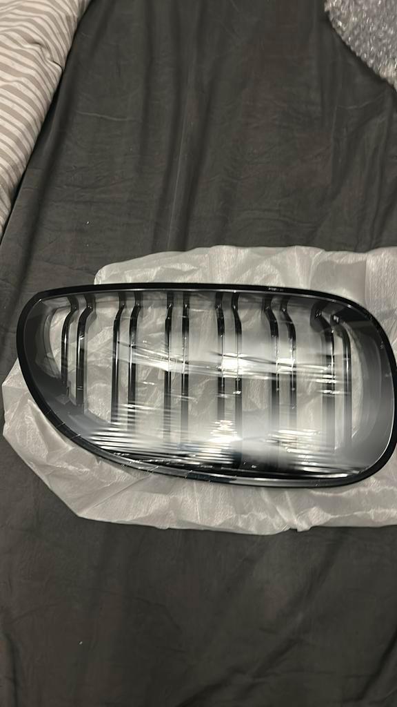 Calandre noire BMW Série 5 E60 – Neuve dans l’emballage, Motoren, Onderdelen | BMW, Nieuw, Ophalen of Verzenden