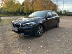bmw 116 i automaat advantage uitvoering, Auto's, BMW, Euro 6, Zwart, 3 cilinders, 133 g/km