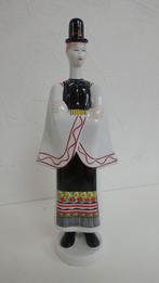 HONGAARS HERENBEELDJE PORSELEIN, Ophalen of Verzenden