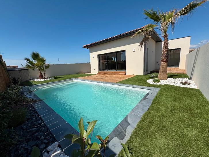 NIEUWE VILLA MET ZWEMBAD, Immo, Buitenland, Frankrijk, Woonhuis, Dorp