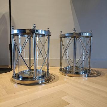 2 Luxe Zilverkleurige Lantaarns/Kandelaars – Tijdloos Design beschikbaar voor biedingen