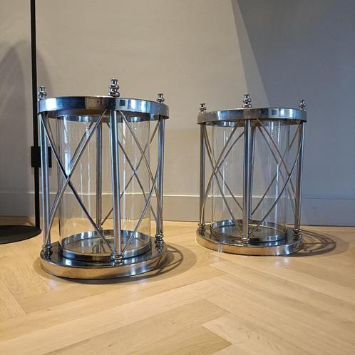 2 Luxe Zilverkleurige Lantaarns/Kandelaars – Tijdloos Design, Huis en Inrichting, Lampen | Overige, Zo goed als nieuw, Ophalen