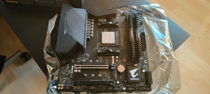 B550M PRO-P + 5800X - Bien lire description, Informatique & Logiciels, Processeurs, Utilisé, 8-core, 3 à 4 Ghz, Enlèvement ou Envoi