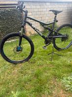 Te koop Mtb fiets 26 inch 3x8 versnellingen maat L, Fietsen en Brommers, Fietsen | Mountainbikes en ATB, Ophalen, Zo goed als nieuw