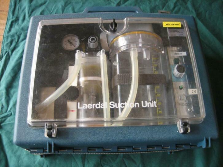 Afzuigunit uit ambulance leardahl, Diversen, Braces, Gebruikt, Ophalen of Verzenden