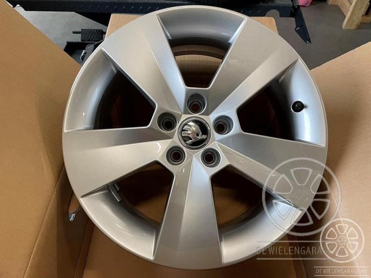 16 inch Skoda Kamiq Fabia Scala Velgen Origineel NIEUW 5x100, Auto-onderdelen, Banden en Velgen, Velg(en), Personenwagen, Nieuw