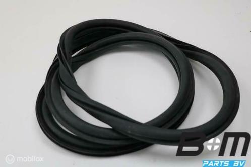 Portierrubber achterzijde Audi Q2 81A 81A833721A, Auto-onderdelen, Overige Auto-onderdelen, Gebruikt