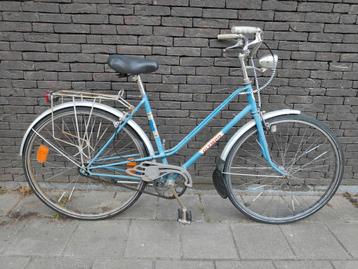 Retro Olympo damesfiets beschikbaar voor biedingen