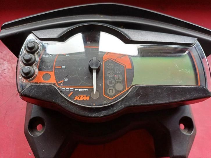 KTM speedo meter inclusief tellerhouder, Motoren, Onderdelen | Merk-onafhankelijk, Gebruikt, Ophalen