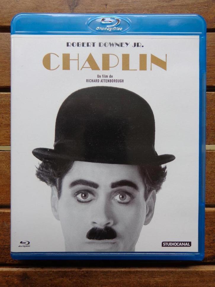 )))  Bluray  Chaplin  //  Robert Downey Jr   (((, CD & DVD, Blu-ray, Comme neuf, Aventure, Enlèvement ou Envoi