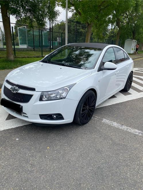 Chevrolet Cruze 2.0L Diesel Euro 5, Auto's, Chevrolet, Particulier, Cruze, ABS, Adaptive Cruise Control, Airbags, Airconditioning
