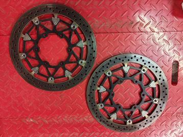 Remschijven GSX-R1000 L7+ beschikbaar voor biedingen