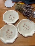 Assiettes creuses Tiffany, Maison & Meubles, Enlèvement, Utilisé, Assiettes(s)