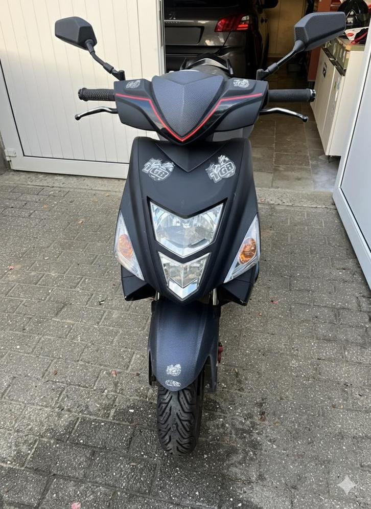 TGB Bullet 50cc Black Edition, Fietsen en Brommers, Brommers | Overige merken, Gebruikt, Klasse B (45 km/u), Ophalen