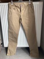 Armani broek, Kleding | Heren, Broeken en Pantalons, Beige, Ophalen of Verzenden, Zo goed als nieuw